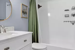 20110 NE 3rd Ct, Miami, FL 33179 - Photo 21