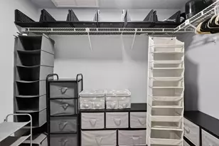 20110 NE 3rd Ct, Miami, FL 33179 - Photo 19