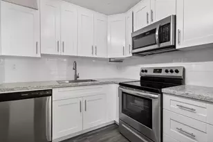 20110 NE 3rd Ct, Miami, FL 33179 - Photo 9