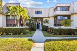 1800 SE Saint Lucie Blvd, Stuart, FL 34996 - Photo 1