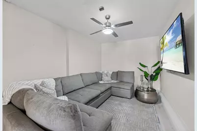 910 Jasmine Drive, Delray Beach, FL 33483 - Photo 35