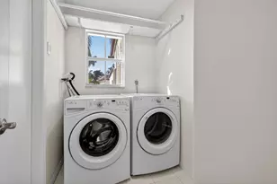 2450 NW 186th Ave, Pembroke Pines, FL 33029 - Photo 17