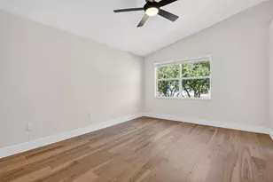 2450 NW 186th Ave, Pembroke Pines, FL 33029 - Photo 33