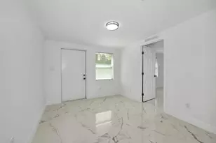 6884 SW 15th St, Pompano Beach, FL 33068 - Photo 7