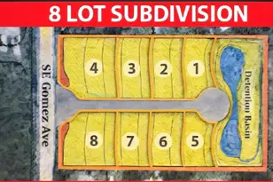 8750 SE Gomez Ave, Hobe Sound, FL 33455 - Photo 1