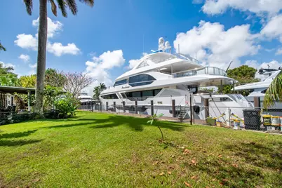 2337 SW 27th Avenue, Fort Lauderdale, FL 33312 - Photo 21