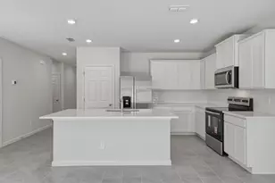 9509 Silver Sands Ln, Fort Pierce, FL 34945 - Photo 5