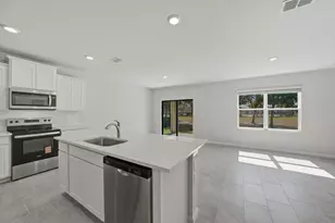 9509 Silver Sands Ln, Fort Pierce, FL 34945 - Photo 3