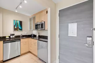 2670 E Sunrise Blvd, Fort Lauderdale, FL 33304 - Photo 13