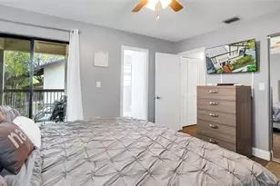 2311 Bayberry Dr, Pembroke Pines, FL 33024 - Photo 31