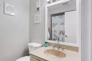 2311 Bayberry Dr, Pembroke Pines, FL 33024 - Photo 23