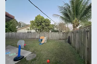 4117 Riverside Drive, Coral Springs, FL 33065 - Photo 13