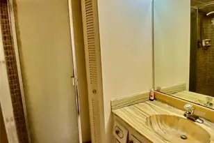 5190 E Sabal Palm Blvd, Tamarac, FL 33319 - Photo 15