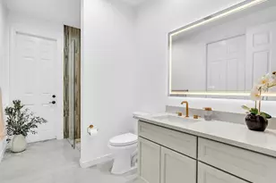 6806 Lakeside Circle, Davie, FL 33314 - Photo 31