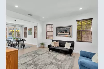 6806 Lakeside Circle, Davie, FL 33314 - Photo 17