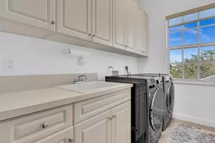 6806 Lakeside Circle, Davie, FL 33314 - Photo 65