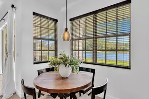 6806 Lakeside Circle, Davie, FL 33314 - Photo 9