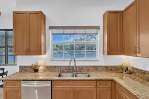 6806 Lakeside Circle, Davie, FL 33314 - Photo 15