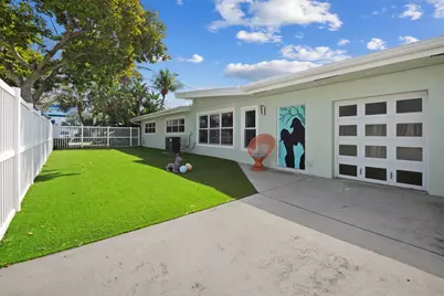 2675 NE 24th Street, Lighthouse Point, FL 33064 - Photo 27