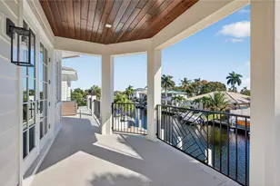 310 SE 9th Ct, Pompano Beach, FL 33060 - Photo 23