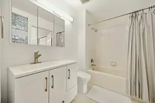 616 Clearwater Park Rd, West Palm Beach, FL 33401 - Photo 11