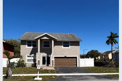 9711 SW 13th Street, Pembroke Pines, FL 33025 - Photo 1