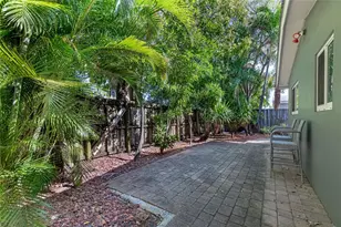 1009 NE 23rd Dr, Wilton Manors, FL 33305 - Photo 23