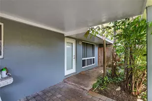 1009 NE 23rd Dr, Wilton Manors, FL 33305 - Photo 7