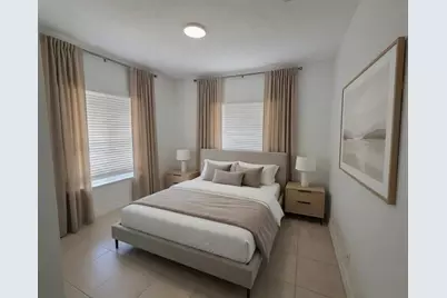 911 NE 12th Avenue, Pompano Beach, FL 33060 - Photo 49