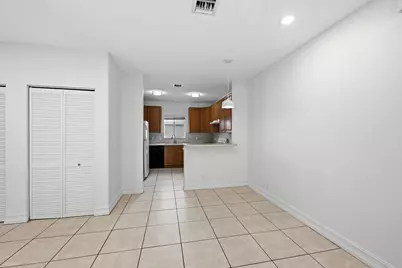 911 NE 12th Avenue, Pompano Beach, FL 33060 - Photo 17