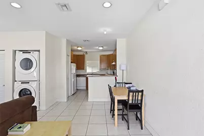 911 NE 12th Avenue, Pompano Beach, FL 33060 - Photo 7