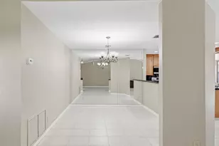 392 NW 113th Terrace, Coral Springs, FL 33071 - Photo 9