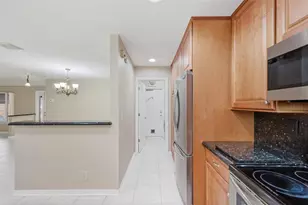 392 NW 113th Terrace, Coral Springs, FL 33071 - Photo 21