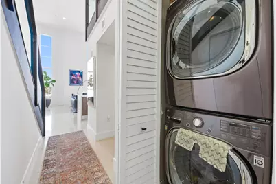 410 NE 36th Street #9, Oakland Park, FL 33334 - Photo 21