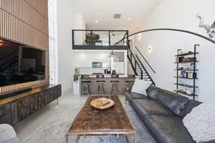 410 NE 36th St, Oakland Park, FL 33334 - Photo 9