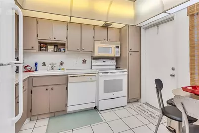 3100 N Palm Aire Drive #406, Pompano Beach, FL 33069 - Photo 11
