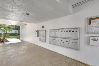 6923 Cypress Road #D12, Plantation, FL 33317 - Photo 25