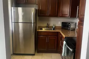 600 NE 2nd St, Dania Beach, FL 33004 - Photo 1