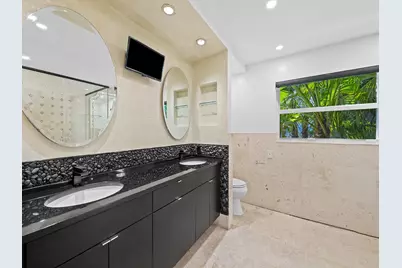 640 SE 26th Avenue, Fort Lauderdale, FL 33301 - Photo 13