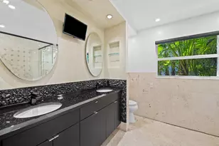 640 SE 26th Ave, Fort Lauderdale, FL 33301 - Photo 13