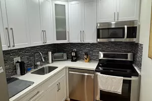 5840 NE 22nd Way, Fort Lauderdale, FL 33308 - Photo 1