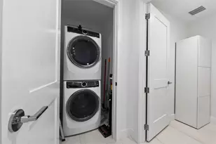 153 N Seabreeze Blvd, Fort Lauderdale, FL 33304 - Photo 17