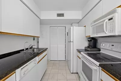 3400 NE 192nd Street #1008, Miami, FL 33180 - Photo 11