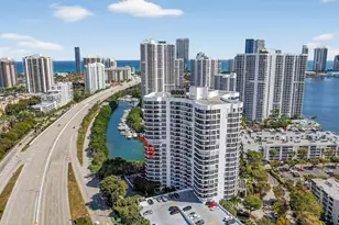 3400 NE 192 St, Miami, FL 33180 - Photo 39