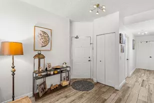 5780 Coach House Cir, Boca Raton, FL 33486 - Photo 9