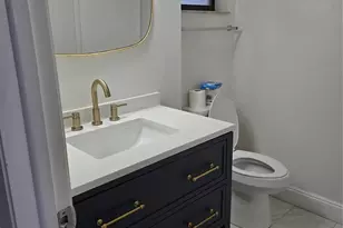 1001 Colony Point Cir, Pembroke Pines, FL 33026 - Photo 9