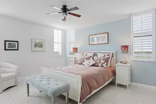 625 Oaks Dr, Pompano Beach, FL 33069 - Photo 9