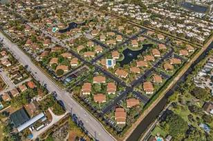 305 Knotty Pine Cir, Greenacres, FL 33463 - Photo 33