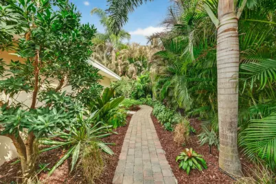 547 E Causeway Boulevard, Vero Beach, FL 32963 - Photo 29