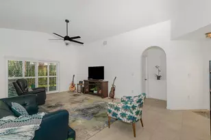 18921 NW 10th St, Pembroke Pines, FL 33029 - Photo 5